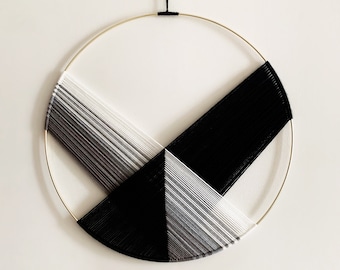 Modern Black Gray and White Yarn Hoop Wall Hanging / Macrame Wall Hanging / Dorm and Nursery Decor