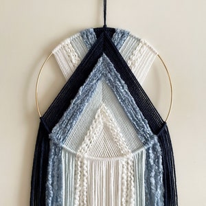 Blue and White Yarn Hoop Wall Hanging / Modern Boho Decor / Macrame Wall Hanging / Nursery Decor