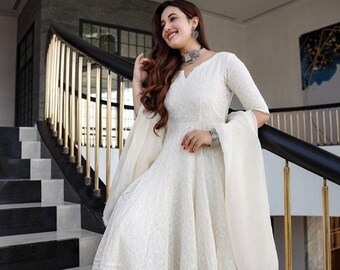 White chicken frock suit Clearance