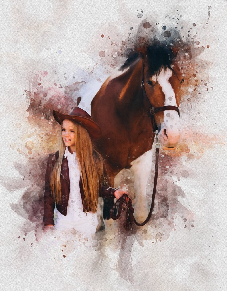 Op de afbeelding: Waterverfachtige afbeelding van een jong persoon met een cowboyhoed en jas, naast een bruin en wit paard. Het paard heeft een witte bles en een donkere manen. De afbeelding heeft een zacht, artistiek gevoel met waterverfachtige spatten.