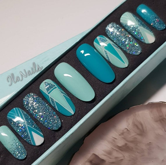 Copycat Claws: Turquoise Stone Nail Art & China Glaze Too Yacht To Handle