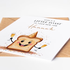 Biglietto Di Compleanno Divertente - "A Little Toast To Your Big Day" - 15,2x20,3 Cm Con Busta - Prodotto UK, Materiali Sostenibili