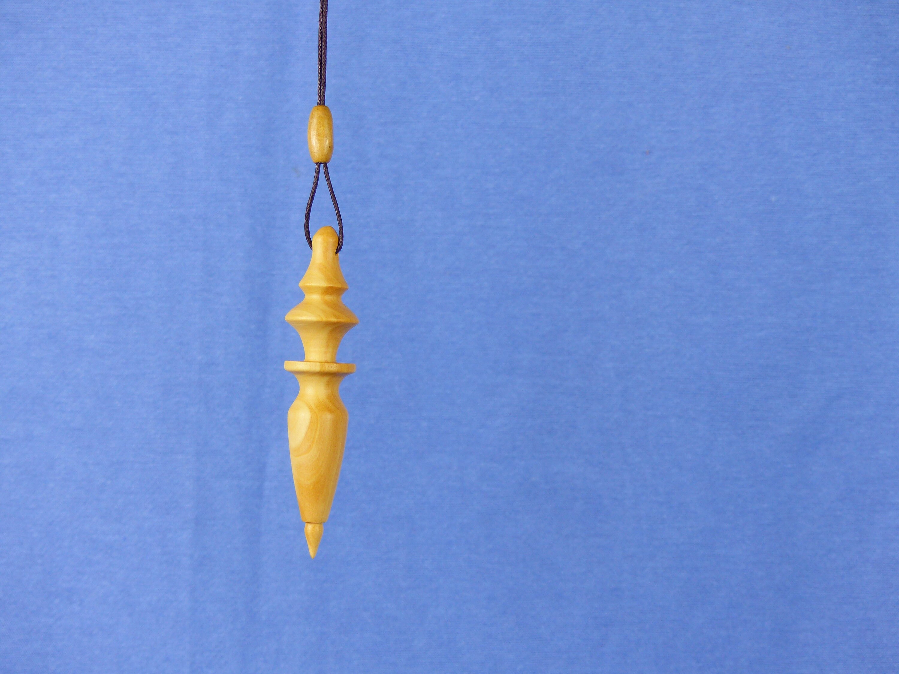 Pendule de Radiesthésie en Bois Buis