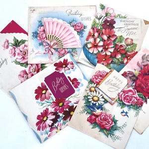 Lot de 6 cartes d'anniversaire vintage, cartes des années 1950, fleurs roses et rouges, utilisées avec des messages imprimés, patine de scrapbooking, cartes du milieu du siècle