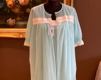 1960s peignoir set blue