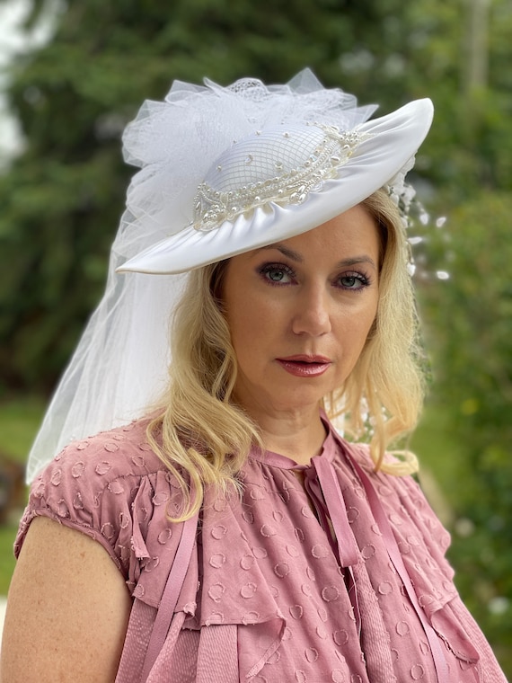 1980’s Victorian bridal hat veil - image 7