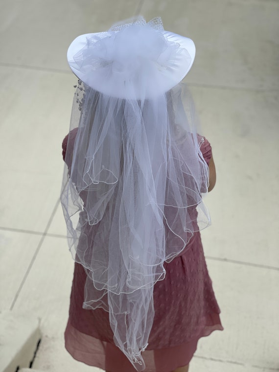 1980’s Victorian bridal hat veil - image 4