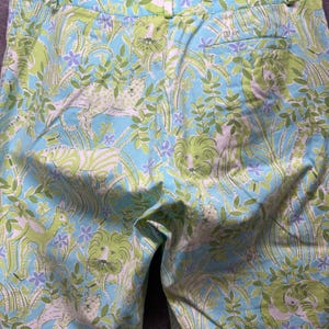 Vintage 90s Lilly Pulitzer Jungle Animals Print Cropped Pants Size 4 Blue Green image 5
