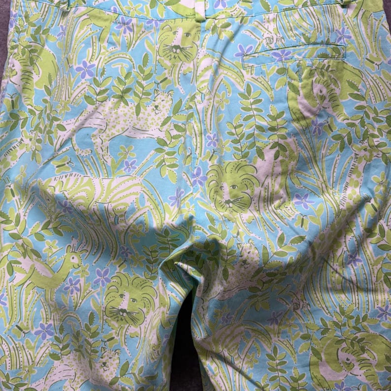 Vintage 90s Lilly Pulitzer Jungle Animals Print Cropped Pants Size 4 Blue Green image 5