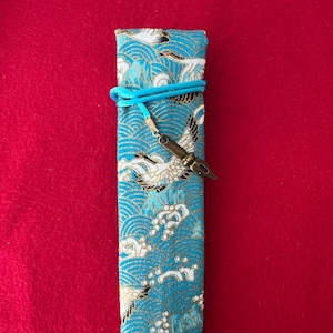 Custodia Kimono per penna singola con interno in morbido raso di lusso
