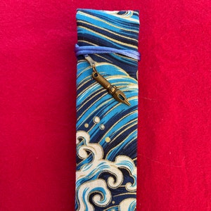 Single Pen Kimono Case with Soft Luxurious Satin Interior