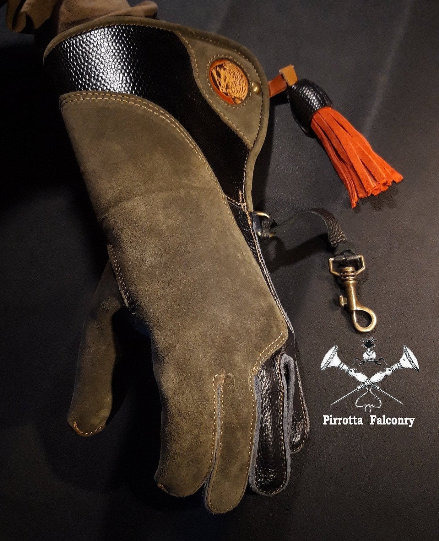 Falconry glove Leather falconry glove Falconry accessories Medieval reenactment Falconer