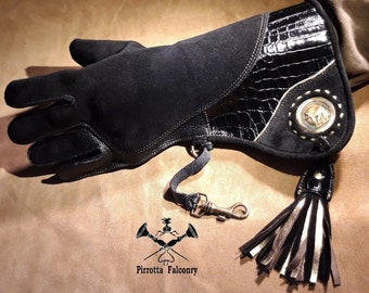 Falconry glove IAF - IAF special collection - Leather falconry glove - Falconry equipment - Falconry gift - Made in Italy