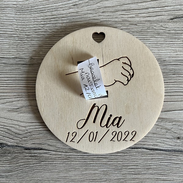 Personalized baby birth bracelet card