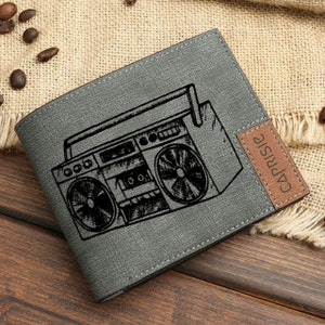 Cartera personalizada con casete de música retro para hombre y mujer / Regalo nostálgico de los 80 / Cartera personalizada con casete / Accesorio para amantes de la música