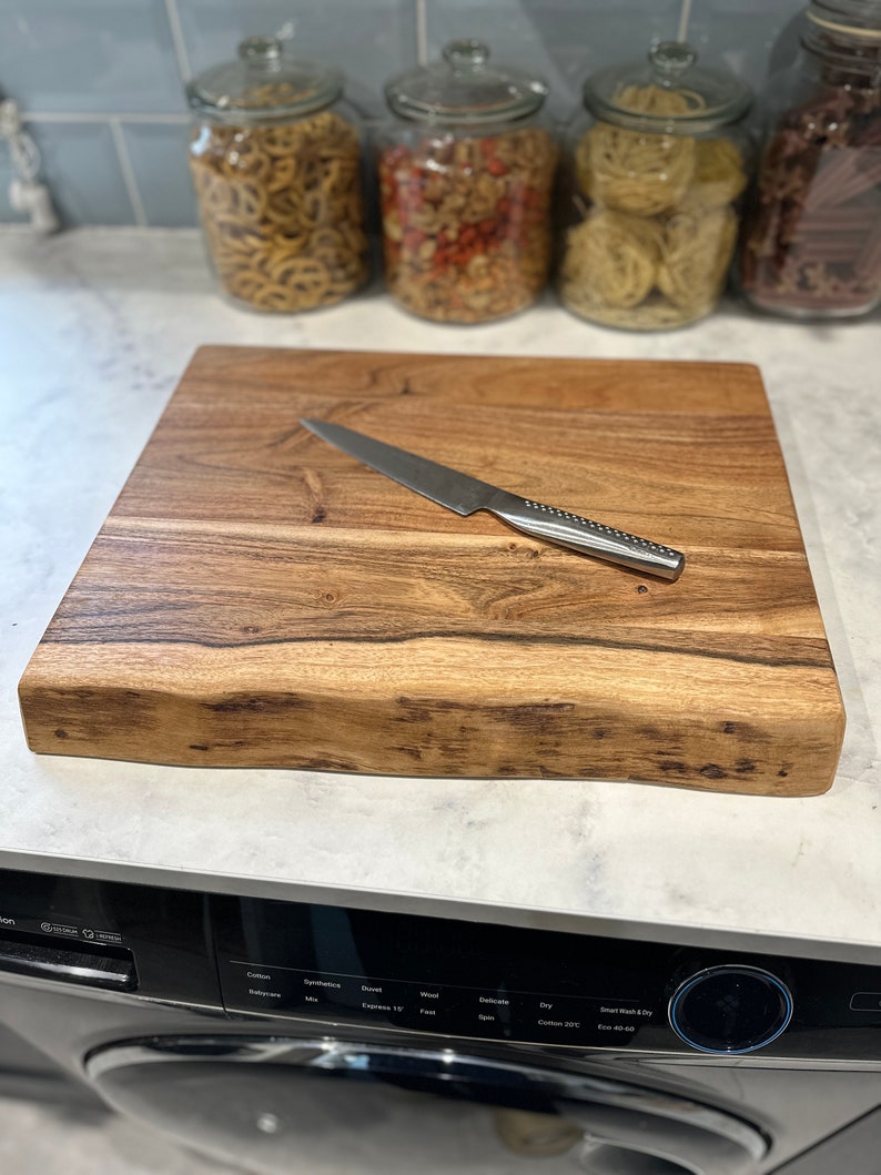 FORÊT of London Acacia Wood Cutting Board - Thumbnail 4