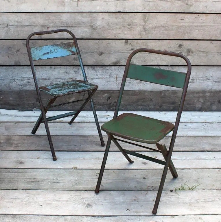 PATINA Vintage Steel Rustic Antique Folding Army School Chair