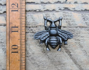 BEE Cast Iron Drawer Knob Rustic Door Cupboard Handle