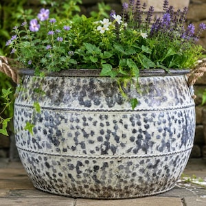 ROPE Handle Garden Planter Steel Industrial Rustic Metal Hand Forged Outdoor Flower Bed Pot Bucket Trough