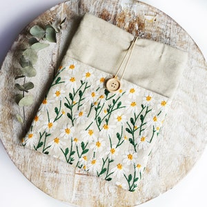 Cute Embroidered Book Sleeve, Kindle Sleeve, Book Pouch, Padded Book Sleeve with Pocket, Daisy