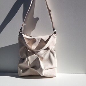 Cork Bag Pompous White/Vegan Tote Bag/ Eco Friendly Handbag/ Natural Women Purse/Sustainable Hobo Bag/Vegan Gift image 6
