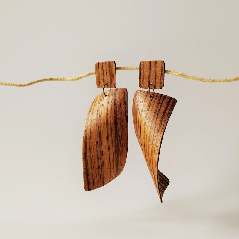 EDERRA earrings in zebra wood