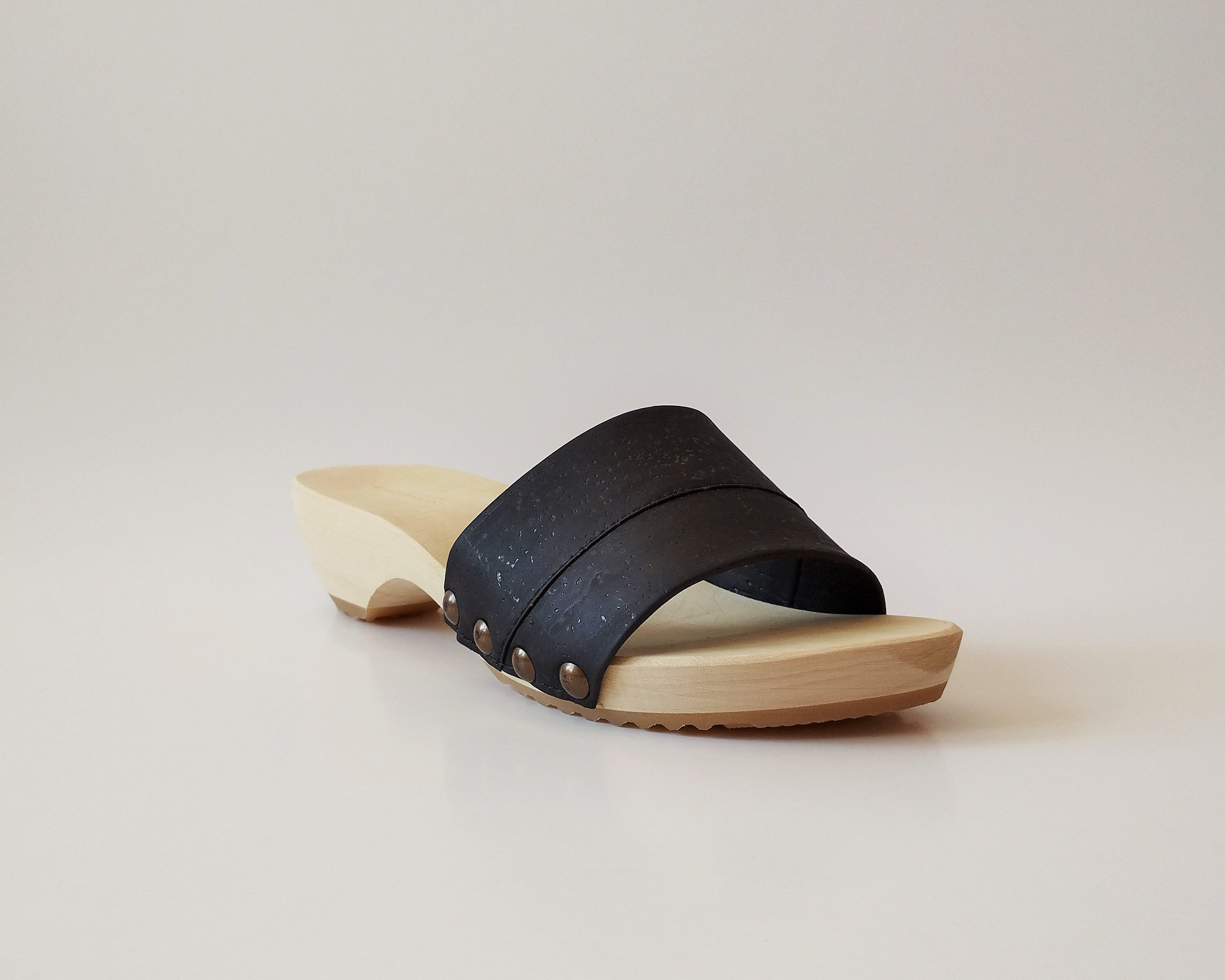 Wooden Clogs WOW Take Me to Mars / Cork Leather Clogs / Vegan - Etsy