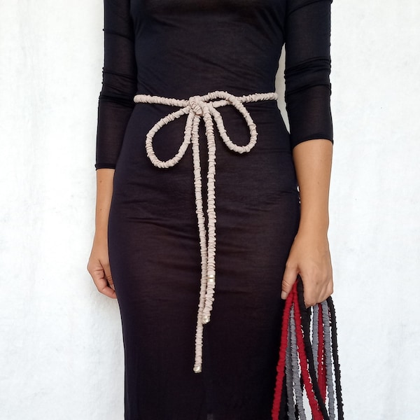 wrap around belt that ties