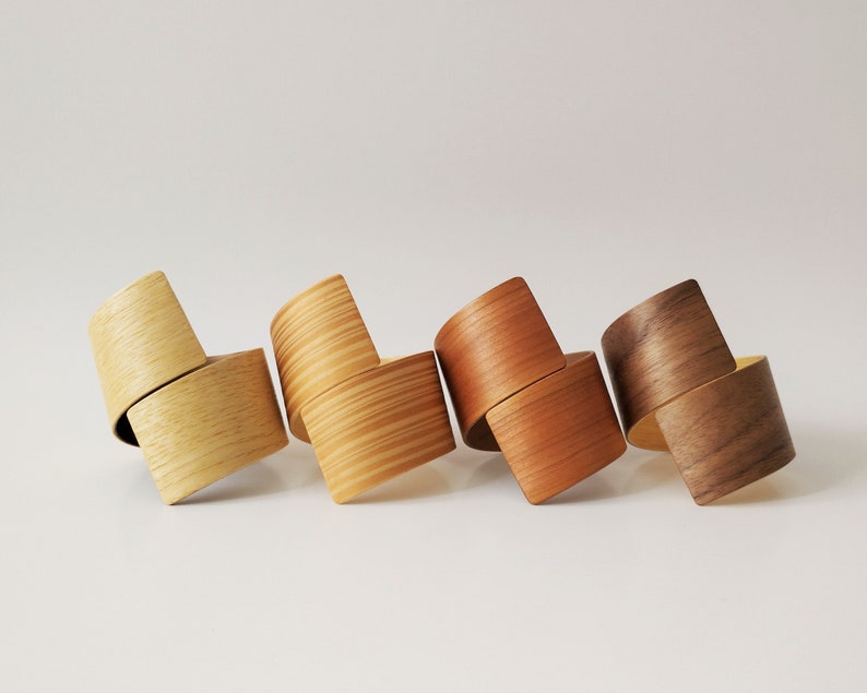 Houten armband BININI / Real Wood Bangle / Kersen Walnoothout / Spiraal Manchetarmband / Handgemaakte natuurlijke sieraden / Uniek Eco Cadeau afbeelding 10