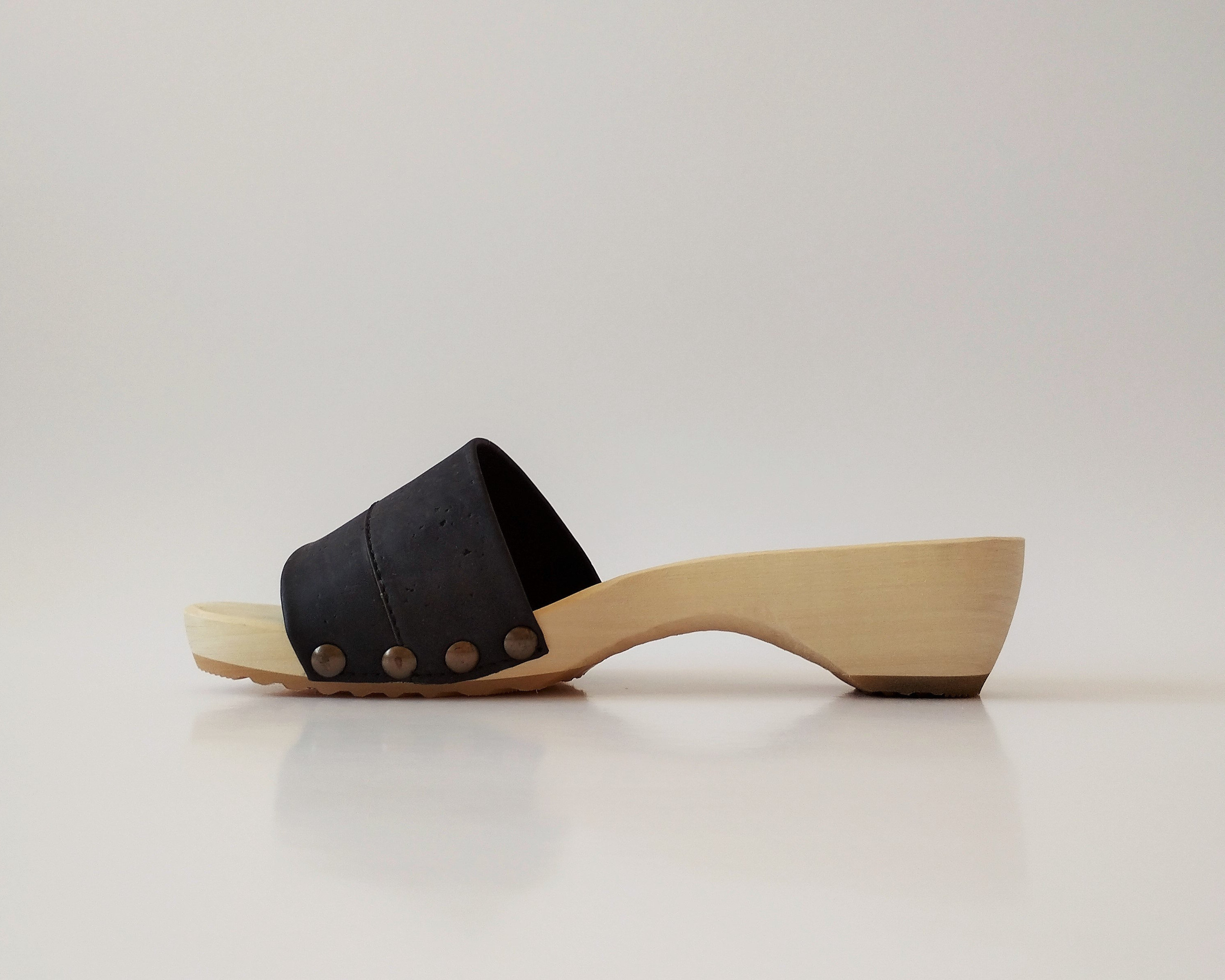 Wooden Clogs WOW Take Me to Mars / Cork Leather Clogs / Vegan - Etsy