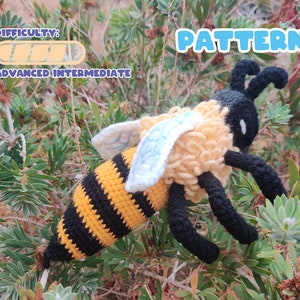 PATTERN | Honey Bee Crochet Amigurumi Plush | Realistic Proportions and Details | Fuzzy Textured Stitch