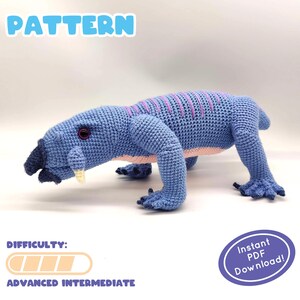 MOTIF | Peluche au crochet Diictodon | Créature de marmotte de la période du Permien | Projet animal préhistorique unique | Comprend des anecdotes amusantes !