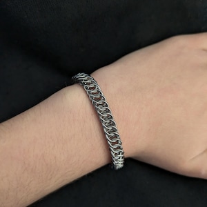 half Perzische roestvrijstalen maliënarmband, half Perzische armband, handgemaakt