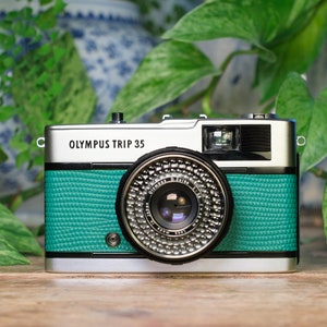 Olympus Trip 35 Vintage 35mm Film Camera - Teal Green | Tested & Fully Refurbished | 100 Day Guarantee | Complete Instructions Included