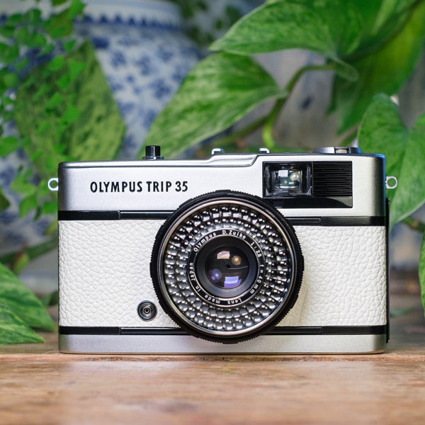 Olympus Trip 35 Vintage 35mm Film Camera - Diamond White | Tested & Fully Refurbished | 100 Day Guarantee | Complete Instructions Included