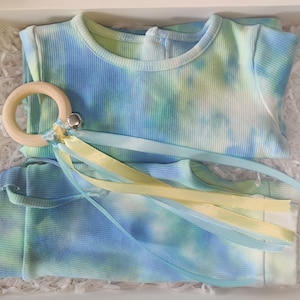 Tie Dye Newborn Baby Sweatshirt & Joggers Gift Set