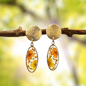 Gold botanical earrings, gold real flower earrings, yellow and orange earrings, gold real flower jewellery, gold pressed flower jewelry