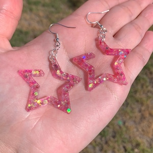 Pink Glitter Star Outline Earrings | Handmade Resin Dangle Earrings | Girly Celestial Jewelry | Hypoallergenic Accessories | Gifts for Women