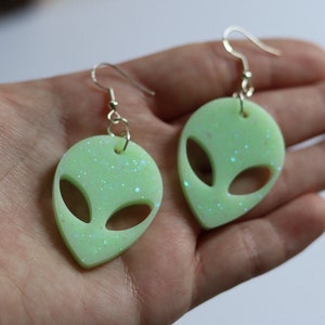 Green Glow Alien Head Earrings | Handmade Sparkly Resin Dangle Drop Earrings | Glow in the Dark Alien Jewelry | Aliencore Accessories