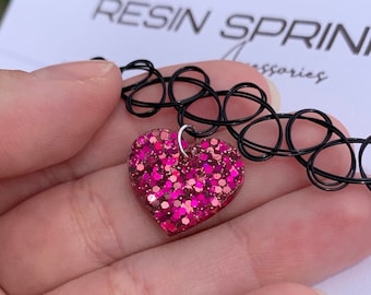 Ras du cou tatouage coeur rose pailleté | Collier ras du cou des années 90 avec breloque fait main | Bijoux et accessoires kawaii | Cadeaux gothiques