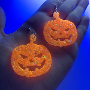 Orange Sparkly Glow Pumpkin Earrings | Handmade Spooky Jack-O-Lantern Resin Earrings | Cute Halloween Jewelry | Unique Fall & October Gifts