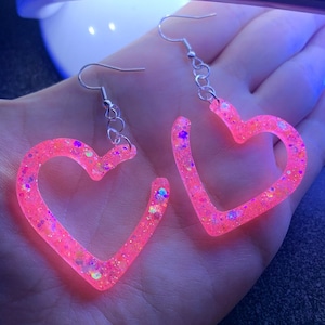 Pink Sparkly Heart Blacklight Earrings | Handmade Dangle Open Heart Resin Earrings | Cute Statement Jewelry | Fun Hypoallergenic Accessories