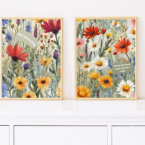 Christian Floral Set of 2, don&#39;t worry, pray, Bible Verse Wall Poster Set, Botanical Scripture Print, Christian Wall Art, Retro Decor