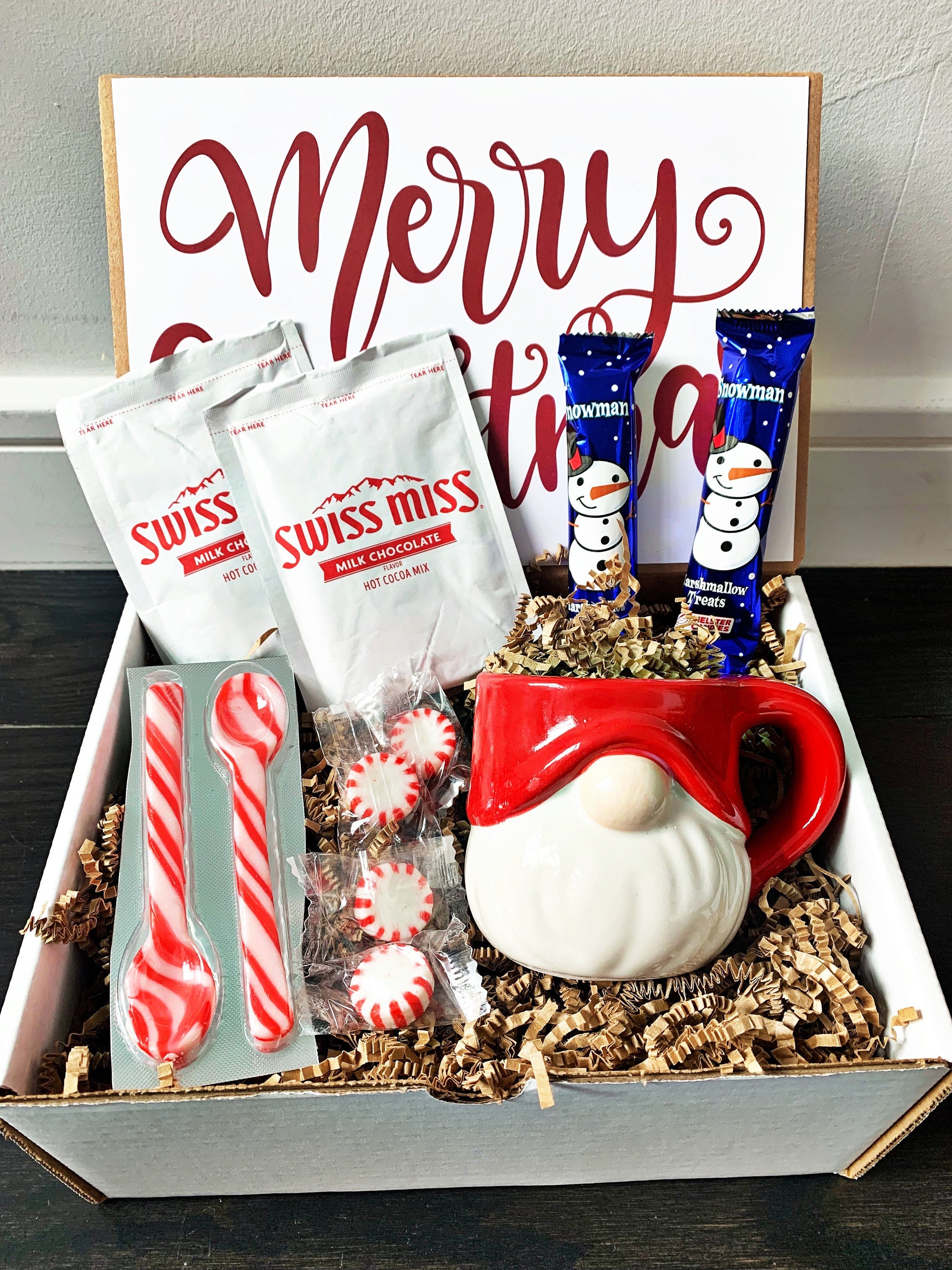 Personalized Christmas Gift Box Christmas Present Bundle for Her W/ Mug,  Candy Jar, Chocolate, & More Custom Gift Ideas for Boss 
