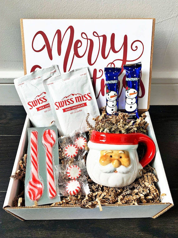 Personalized Christmas Gift Box Christmas Present Bundle for Her W/ Mug,  Candy Jar, Chocolate, & More Custom Gift Ideas for Boss 