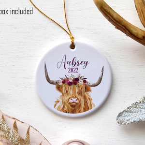 Highland Cow Ornament/Farm Ornament/Chritmas Ornaments/Cow Christmas Ornaments/Cow Decor/Cow Gifts/Personalized Gift/Farmhouse Decor/Farm