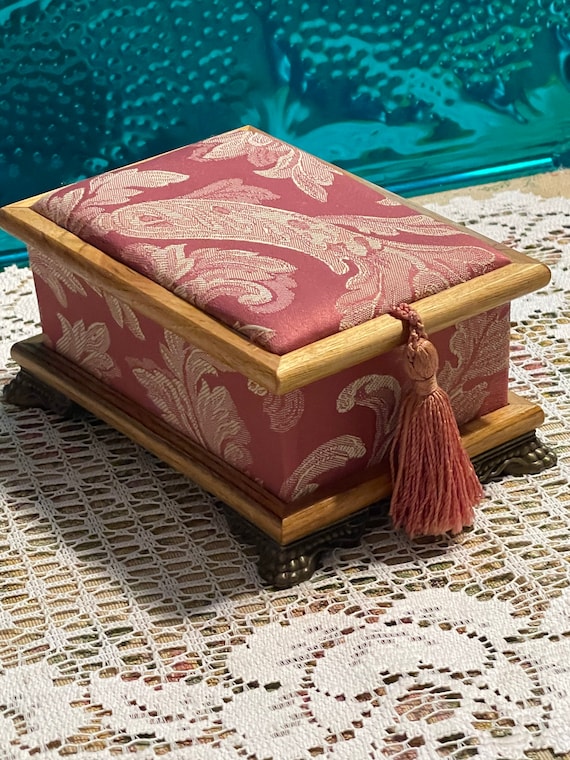 Volar cometa Árbol genealógico Normal Caja de madera con bisagras cubierta de tela vintage - Etsy España Volar cometa Árbol genealógico Normal Caja de madera con bisagras cubierta de tela vintage - Etsy España