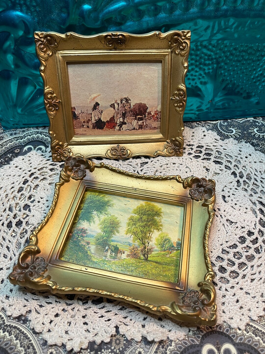 Vintage Small Ornate Plastic Frames With Lightly Textured Reproduction Prints Victorian Beach