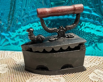 Vintage Cast Iron Sad Coal Fired Clothes Press Iron With Rooster Latch Collect Made in Czechoslovakia