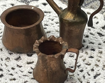 vintage set of 3 small- miniature pieces-  dollhouse-rustic primitive copper pitcher - pot - aged